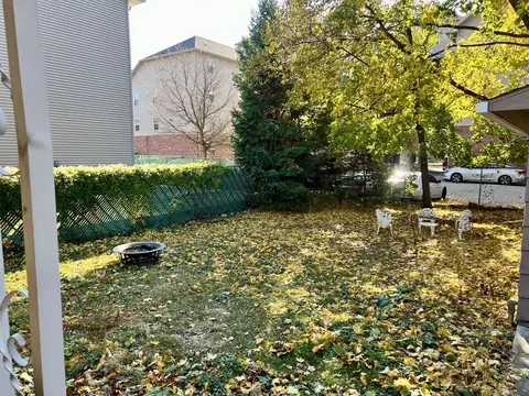 Exterior - 915 Morgan St, Normal, IL 61761 photo 5 of 7
