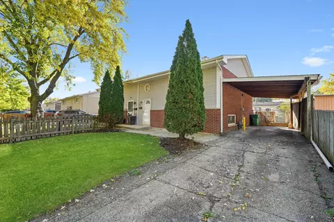 1331 Highland Ave, Lockport, IL 60441