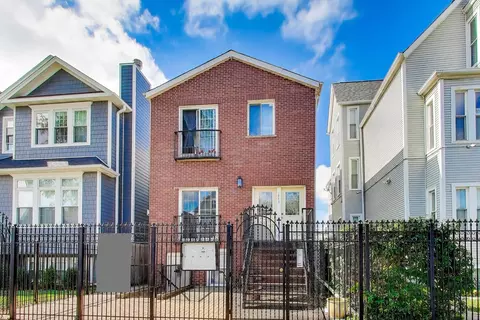 1940 N Ridgeway Ave #2, Chicago, IL 60647