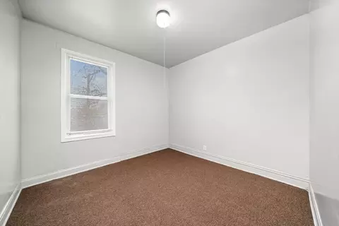 Bedroom - 815 W 76th St, Chicago, IL 60620 photo 7 of 8