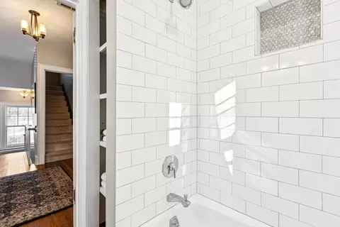 Bath - 1115 Colfax St, Evanston, IL 60201 photo 4 of 8