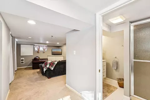 Bath - 1115 Colfax St, Evanston, IL 60201 photo 7 of 8