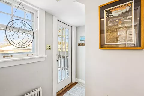 Entry Way - 1115 Colfax St, Evanston, IL 60201 photo 4 of 8