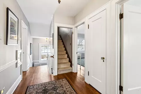 Entry Way - 1115 Colfax St, Evanston, IL 60201 photo 5 of 8