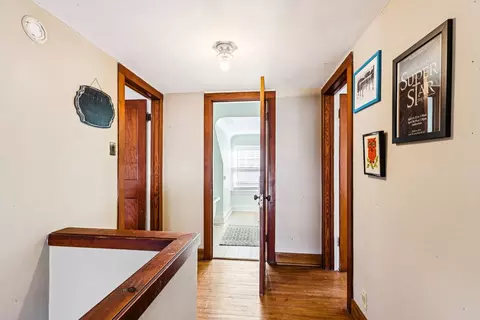 Entry Way - 1115 Colfax St, Evanston, IL 60201 photo 6 of 8