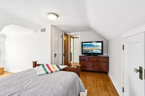 Bedroom - 1115 Colfax St, Evanston, IL 60201 photo 6 of 6