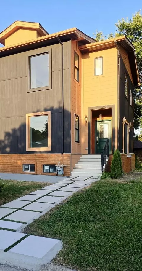 5936 W Maple Ave, Berkeley, IL 60163