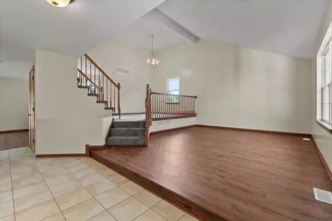 4616 Peacock Ln, Plainfield, IL 60586 photo 5