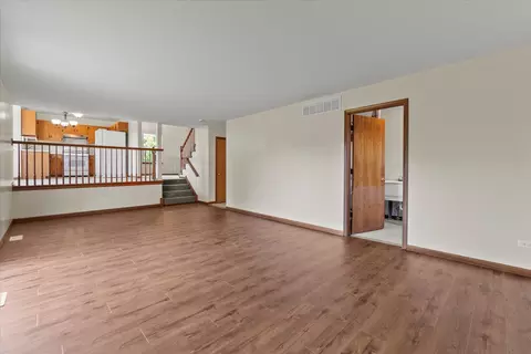 4616 Peacock Ln, Plainfield, IL 60586 photo 14