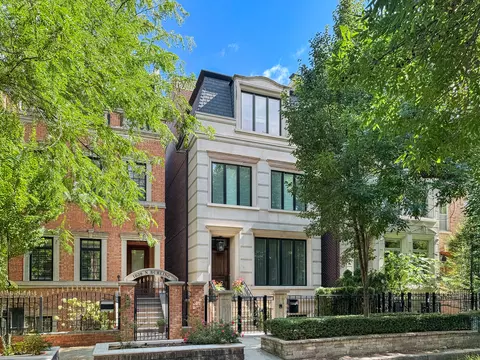 1637 N Burling St, Chicago, IL 60614