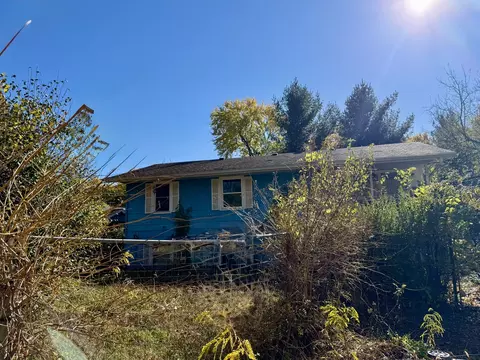 Undisclosed, Lakemoor, IL 60051