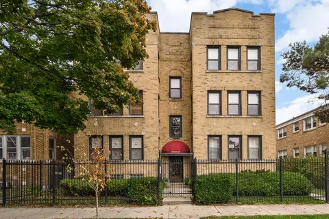 5621 N Christiana Ave #2, Chicago, IL 60659