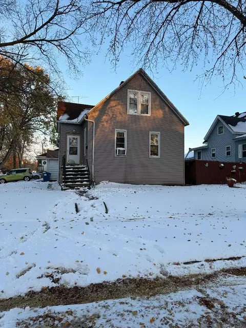 806 S Elm Ave, Kankakee, IL 60901