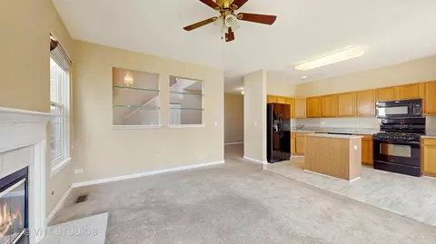 Living - 1 Clara Ct, Algonquin, IL 60102 photo 3 of 6