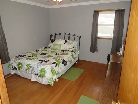 Bedroom - 740 E Jackson St, Morris, IL 60450 photo 3 of 4