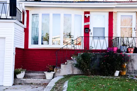 Exterior - 8904 Robin Dr #0, Des Plaines, IL 60016 photo 3 of 6