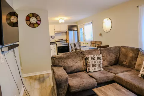 Living - 8904 Robin Dr #0, Des Plaines, IL 60016 photo 3 of 3