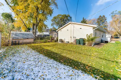 Exterior - 209 E Pineview Dr, Round Lake Park, IL 60073 photo 6 of 6
