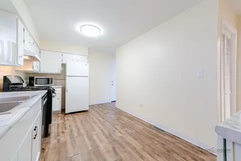 Kitchen - 209 E Pineview Dr, Round Lake Park, IL 60073 photo 3 of 3