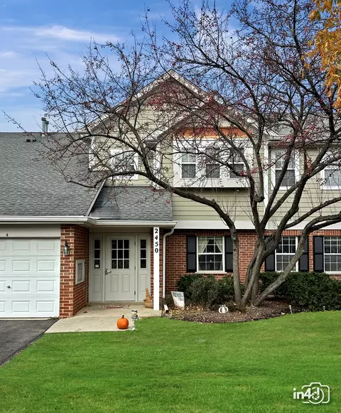 2450 Raleigh Ct #2, Schaumburg, IL 60193