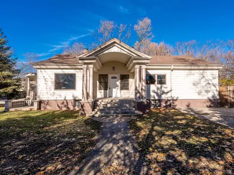 329 Grove Ave, Wood Dale, IL 60191