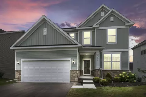 Exterior - 531 Alpine Dr, Algonquin, IL 60102 photo 2 of 4