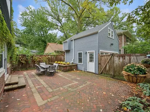 736 Central St, Evanston, IL 60201 photo 23