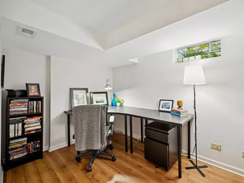 736 Central St, Evanston, IL 60201 photo 21