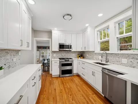 736 Central St, Evanston, IL 60201 photo 6