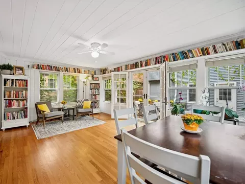 736 Central St, Evanston, IL 60201 photo 9
