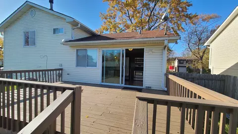 Exterior - 125 Deerpath Rd, Matteson, IL 60443 photo 6 of 6