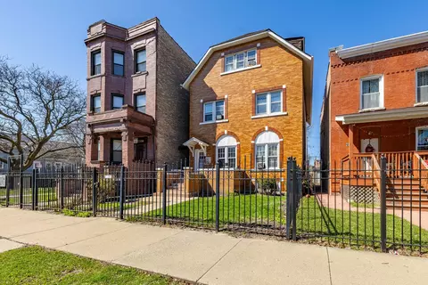 2352 S Lawndale Ave, Chicago, IL 60623