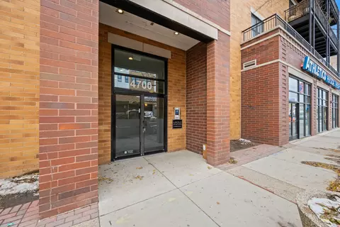 4700 N Western Ave #4B, Chicago, IL 60625