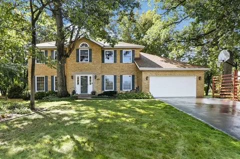 764 Leslie Ln, Frankfort, IL 60423