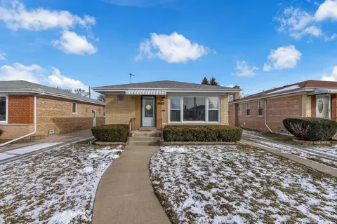 2913 Sarah St, Franklin Park, IL 60131