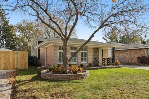 Exterior - 14545 Kostner Ave, Midlothian, IL 60445 photo 1 of 6