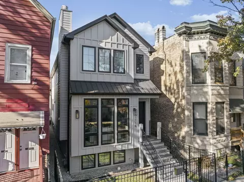 1718 N Artesian St, Chicago, IL 60647