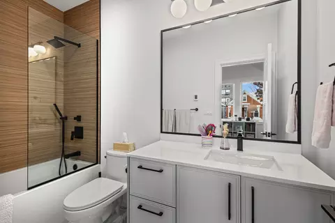 1718 N Artesian St, Chicago, IL 60647 photo 21