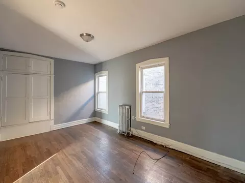 Bedroom - 6218 S Artesian Ave, Chicago, IL 60629 photo 5 of 5