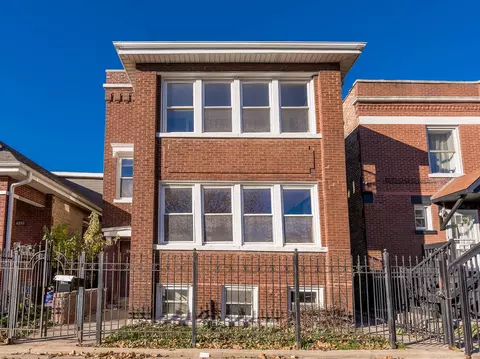 6218 S Artesian Ave, Chicago, IL 60629