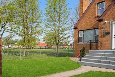 Exterior - 3846 149th St, Midlothian, IL 60445 photo 4 of 6