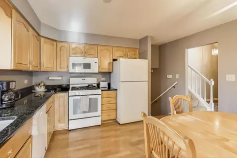 1407 Wilson Ave, Wheaton, IL 60187 photo 6
