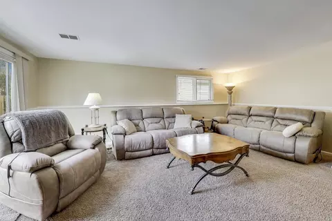 1407 Wilson Ave, Wheaton, IL 60187 photo 20