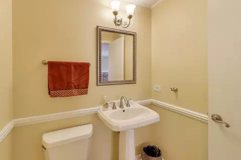 1407 Wilson Ave, Wheaton, IL 60187 photo 24
