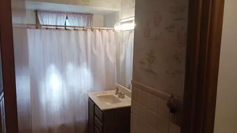 433 W Diversey Ave, Addison, IL 60101 photo 7