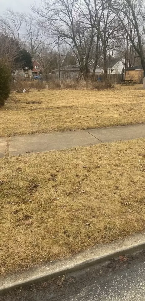 15213 Marshfield Ave, Harvey, IL 60426