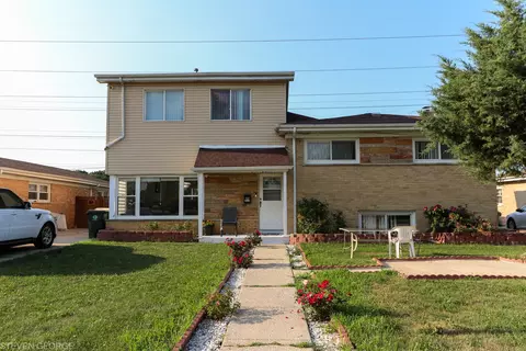 5644 Lyons St, Morton Grove, IL 60053