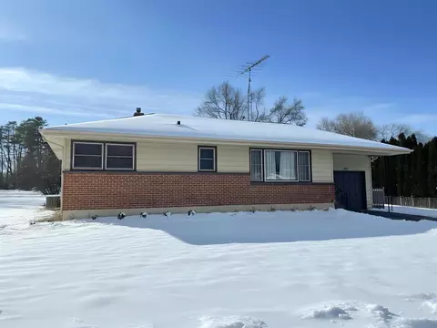 125 Arthur Dr, Woodstock, IL 60098