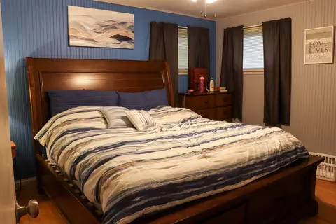 Bedroom - 523 Barden St, Morrison, IL 61270 photo 4 of 8