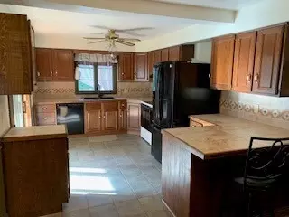 Kitchen - 523 Barden St, Morrison, IL 61270 photo 2 of 4
